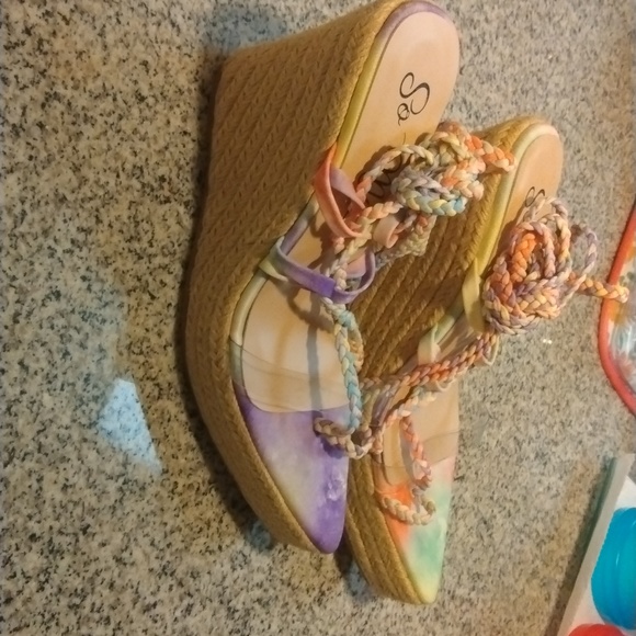 Wedges - Picture 2 of 2